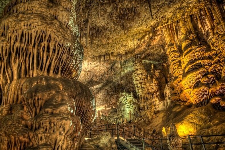 пещера Авшалом в Израиле